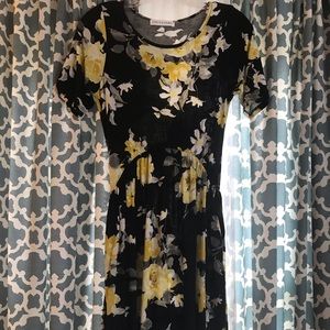 Midi dress never worn